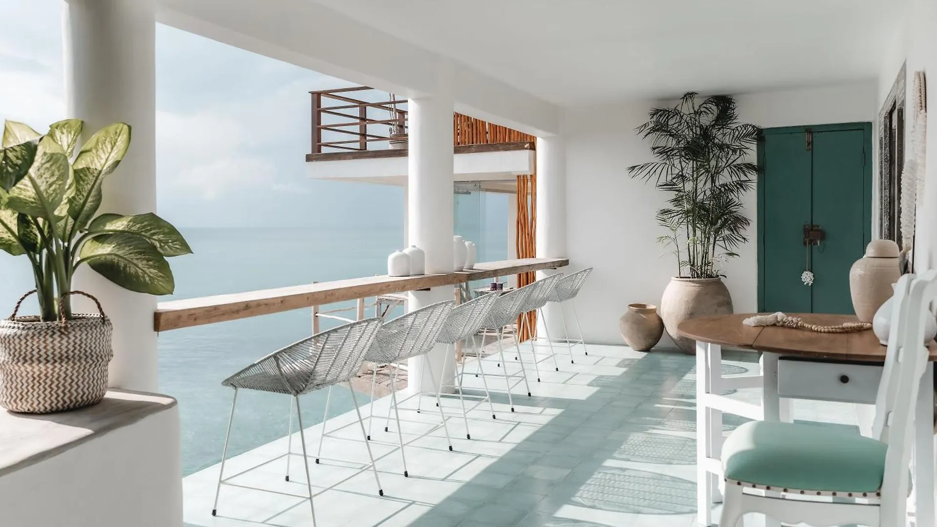 Hotel Blue Ocean Bingin Uluwatu 4*,
